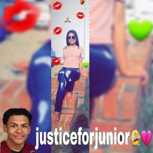 Meet your Posher, Angela